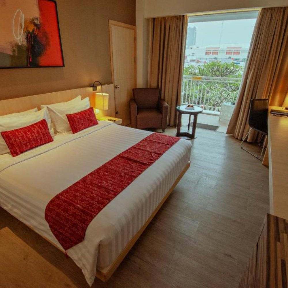 Grand Zuri Hotel