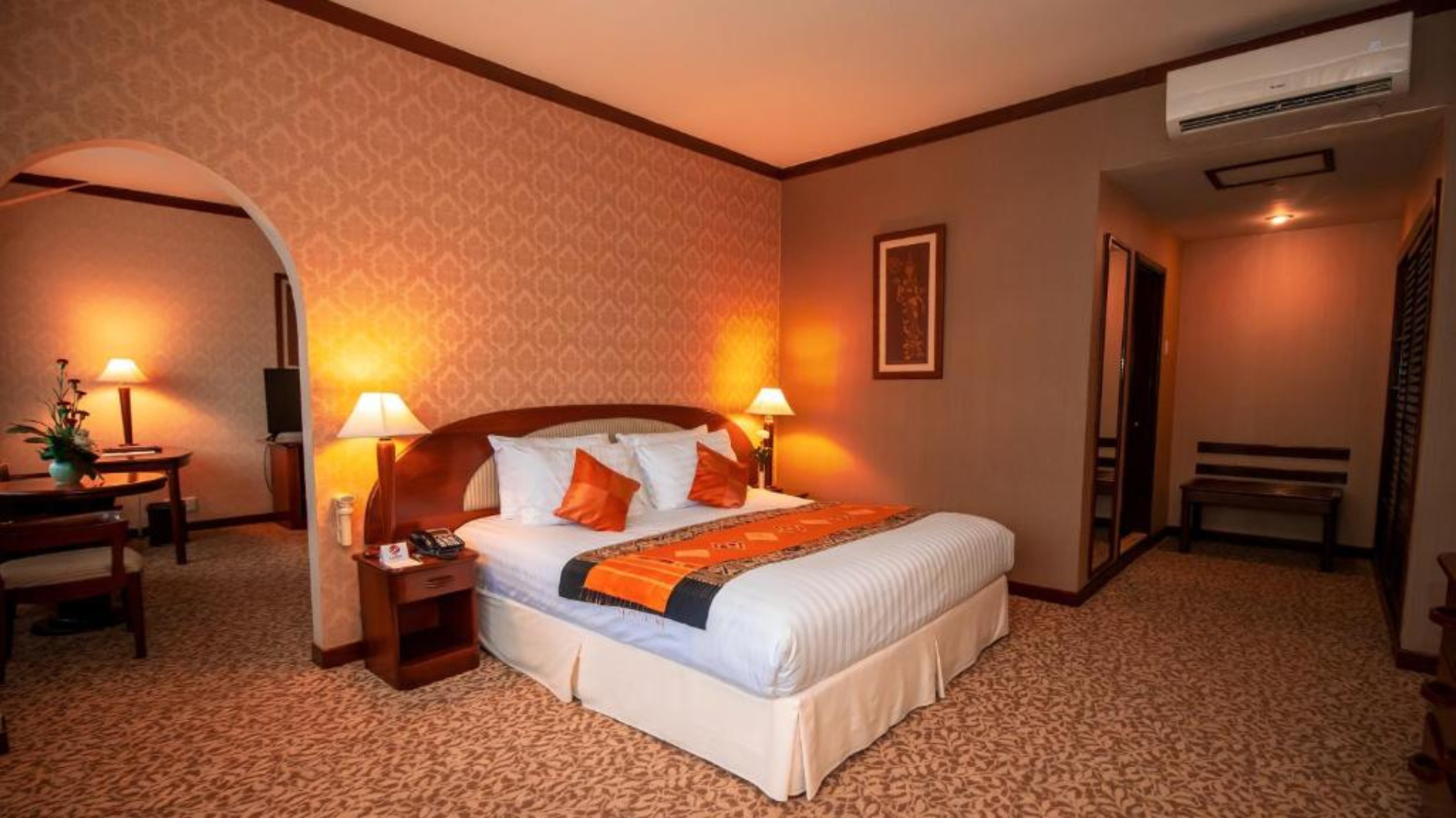 Lao Tel Hotel