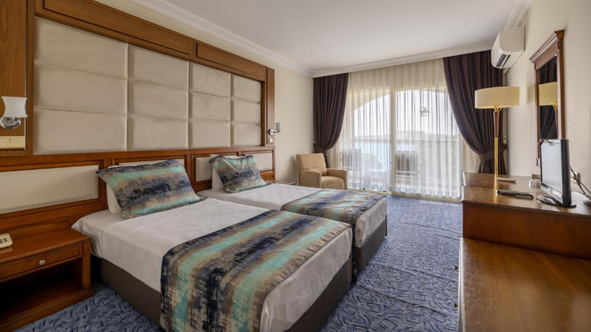 Scala Nova Beach Hotel
