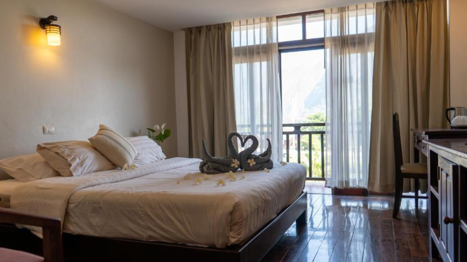 Silver Naga Hotel