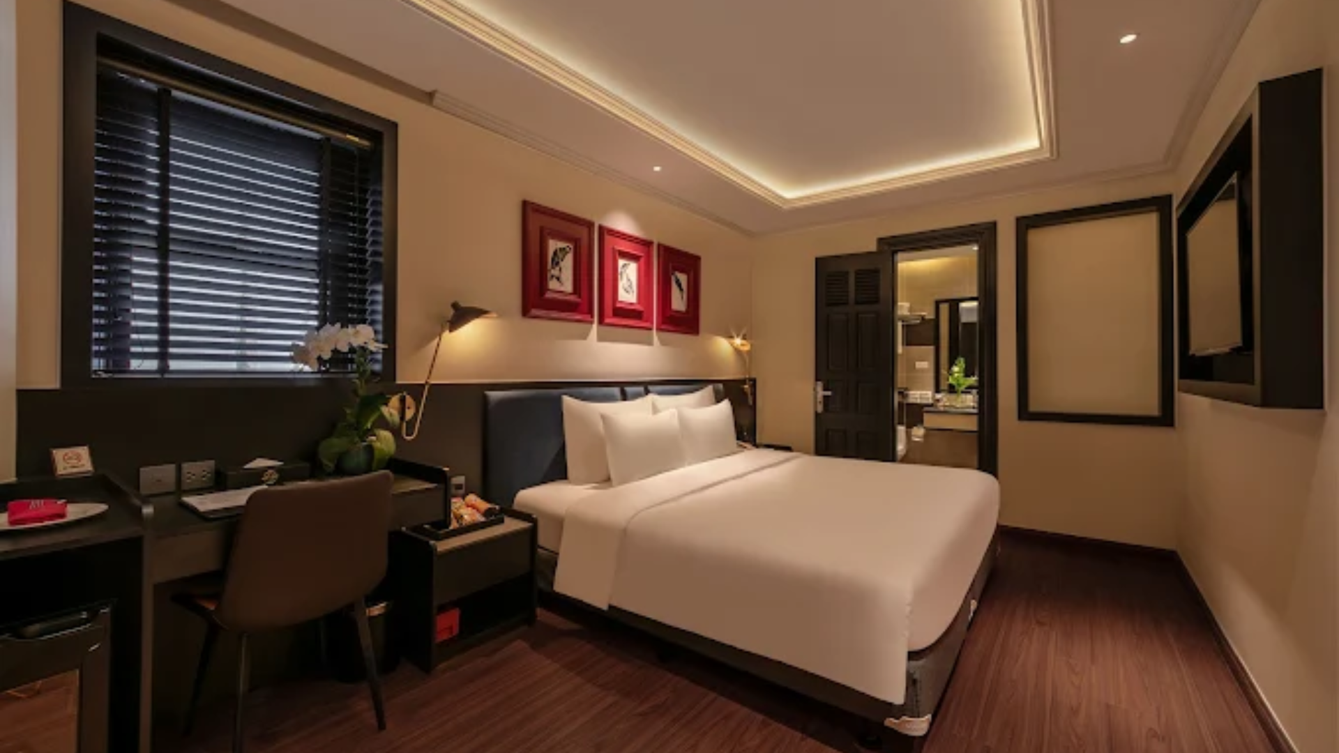 The Champton Hanoi Hotel 