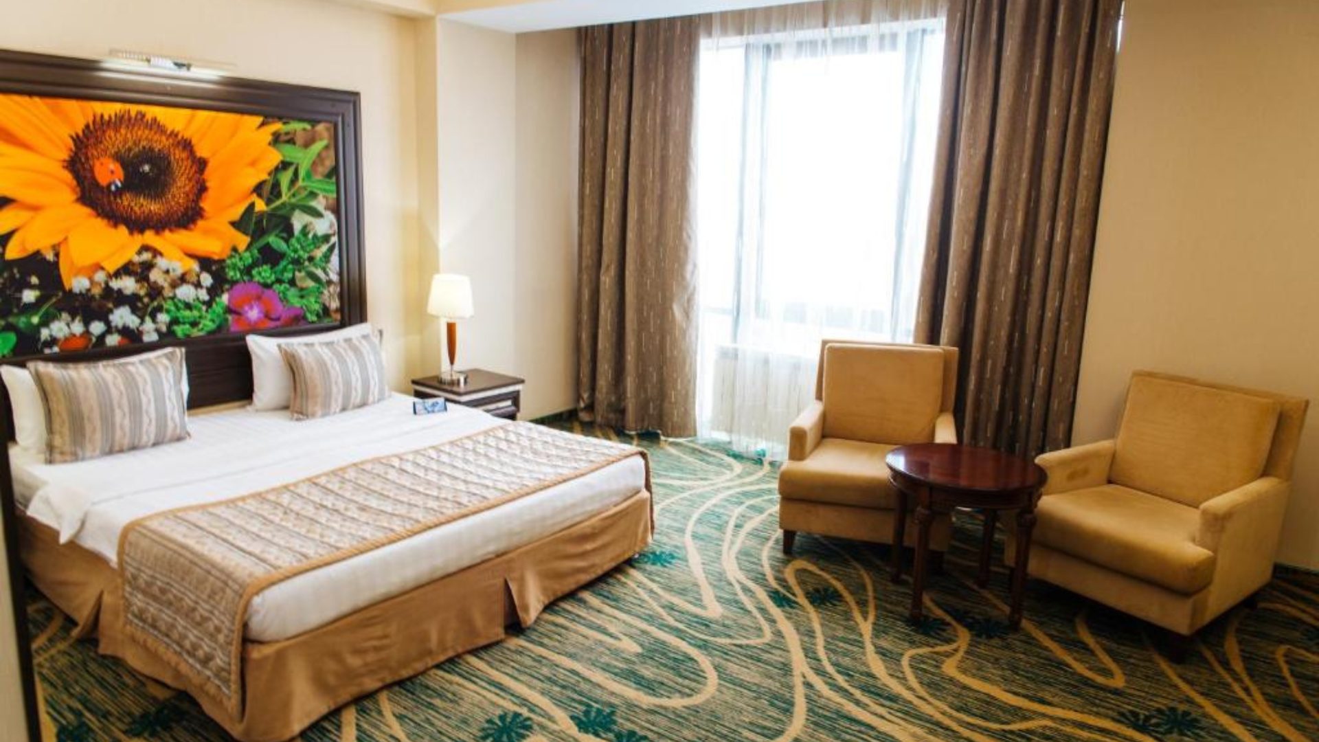 Hotel KAZZHOL Almaty