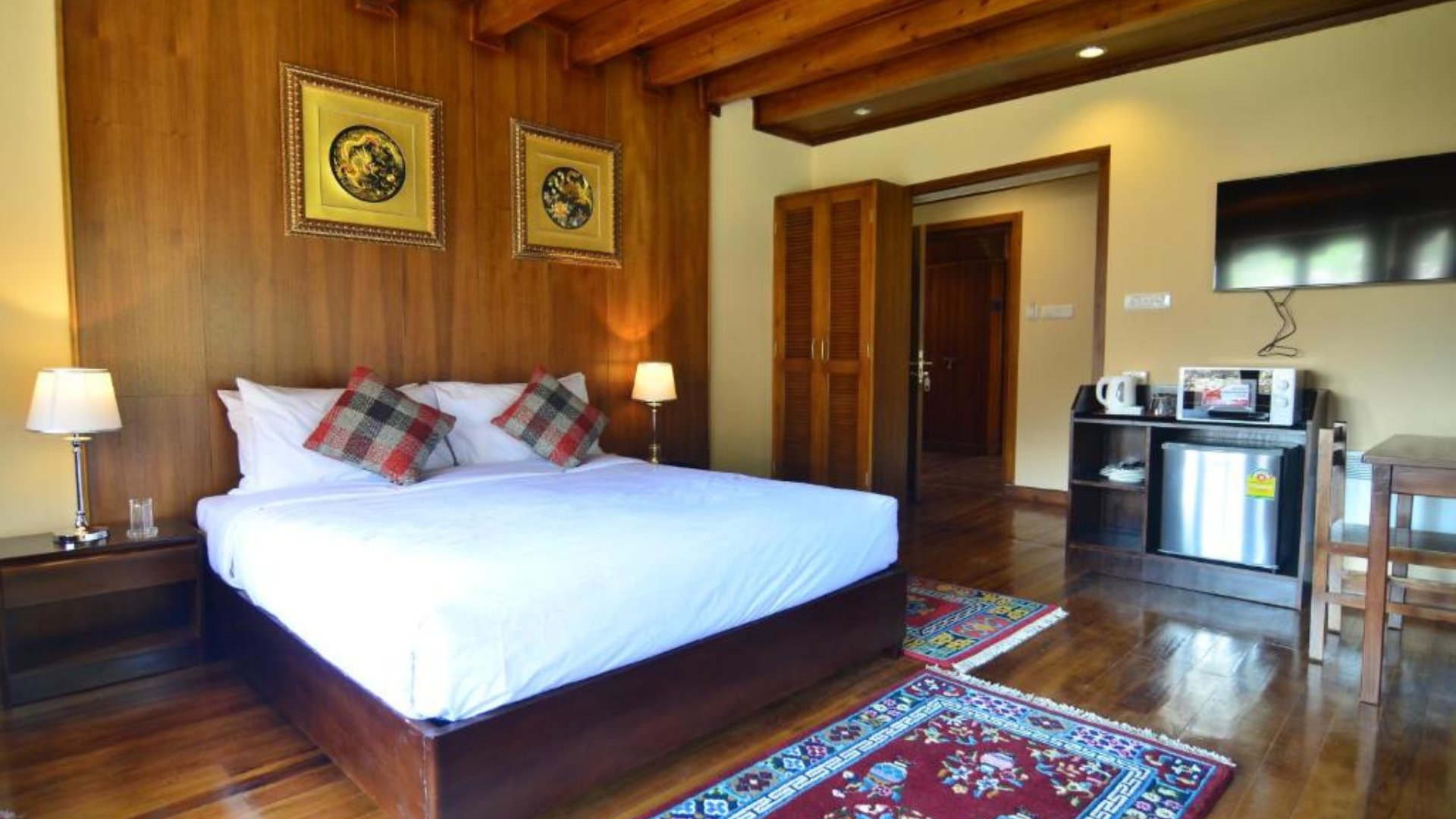 Hotel Kisa Villa