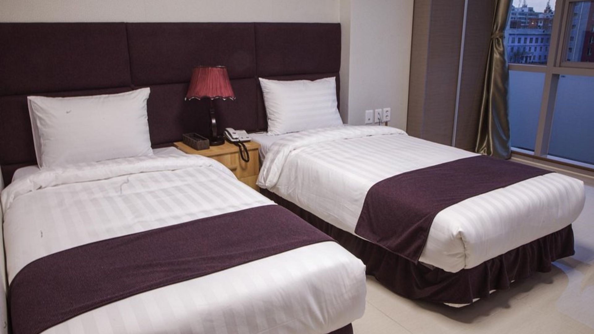 J Hotel