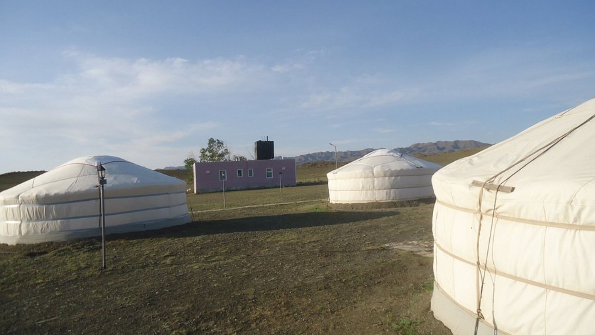 Khan Bogd Ger Camp