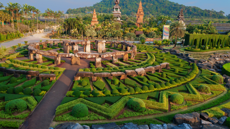 4D3N Exotic Bangkok Pattaya (Muslim)