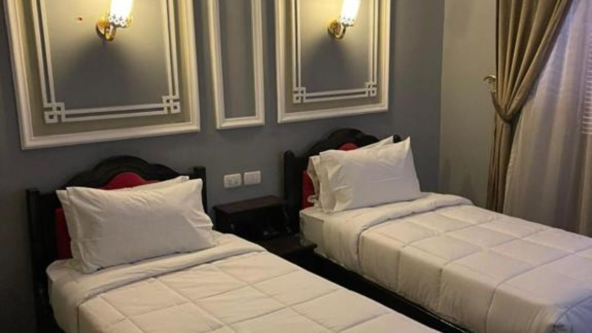 Cosmopolitan Cairo Hotel 