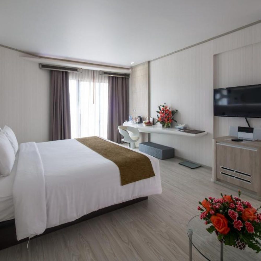 Pattaya Discovery Beach Hotel