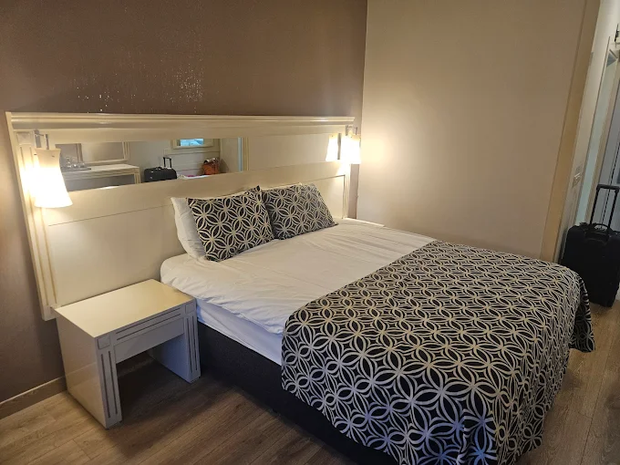 Tripolis Hotel 