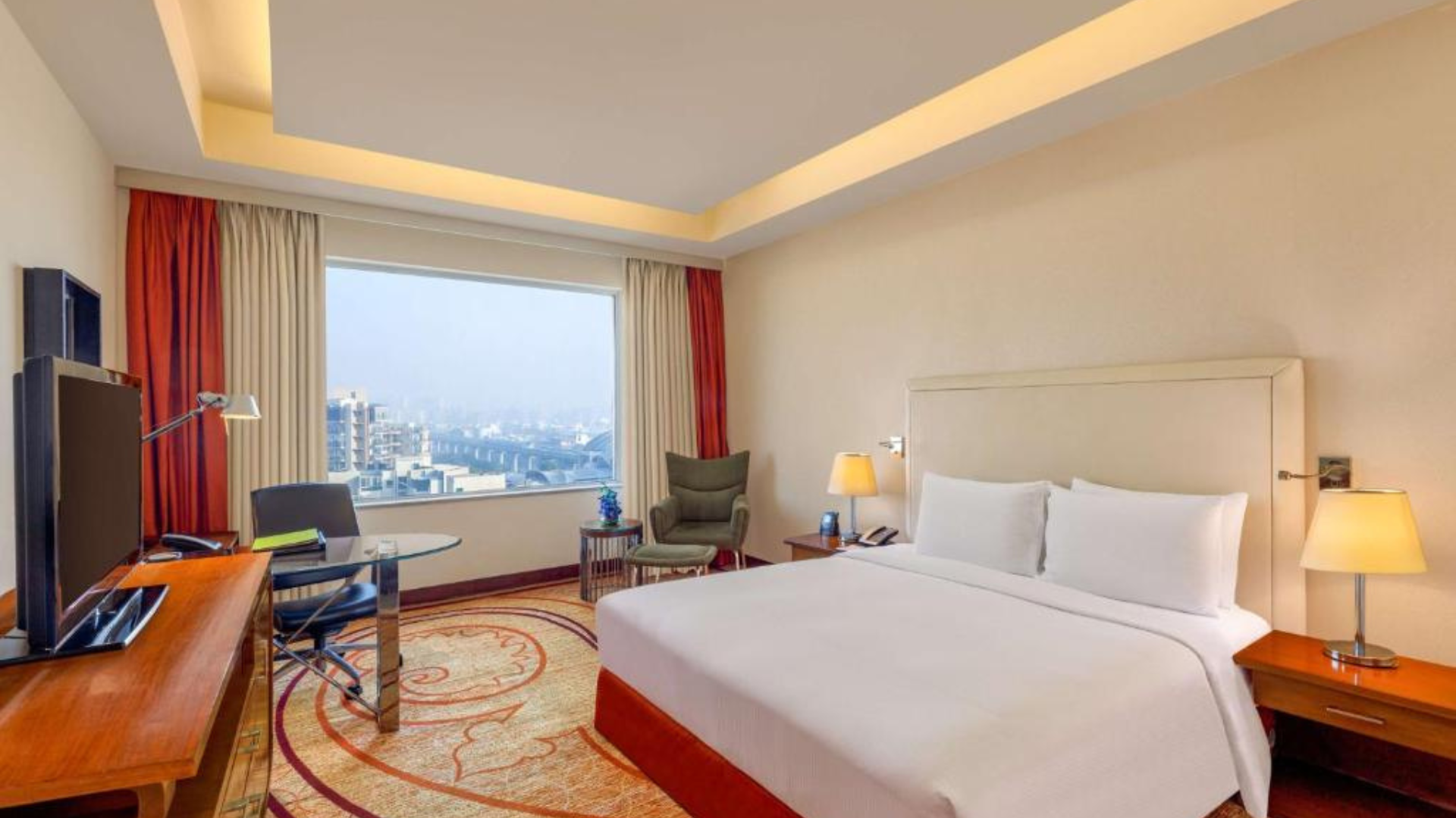 Double Tree by Hilton