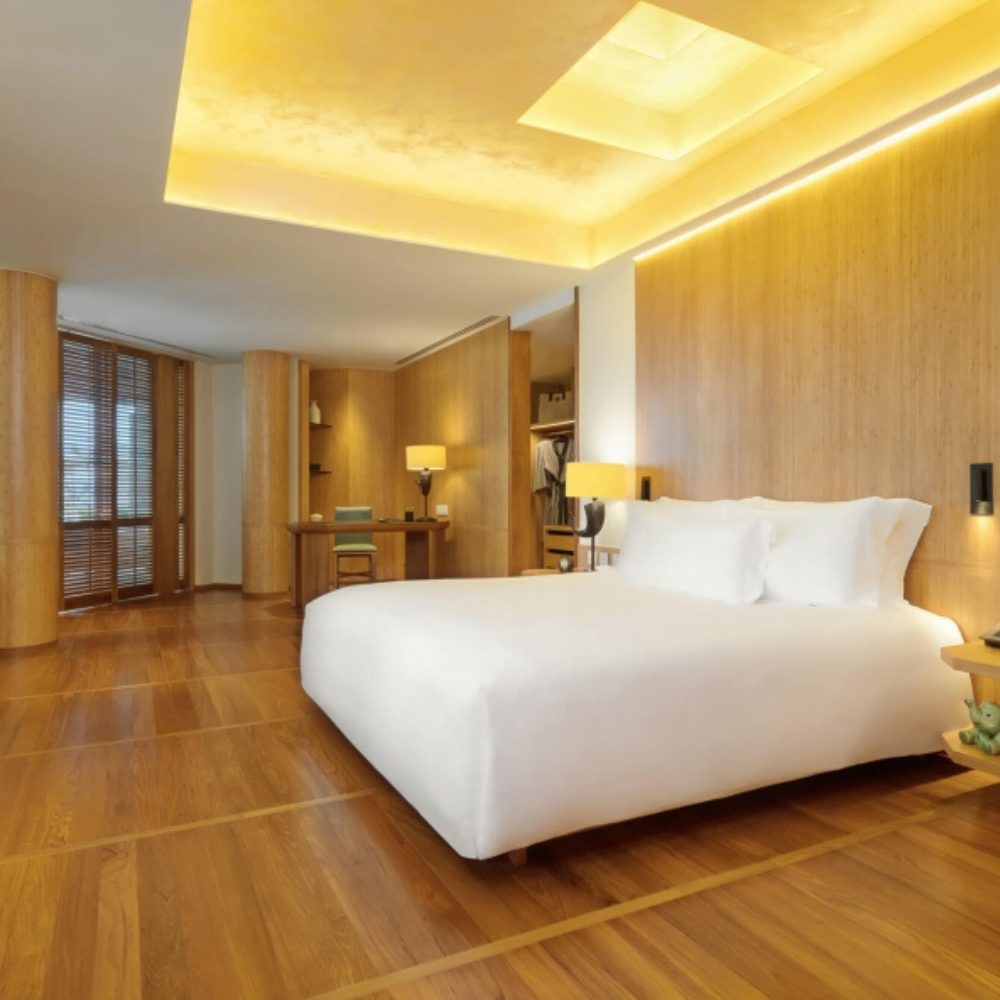 Leelawadee Suite