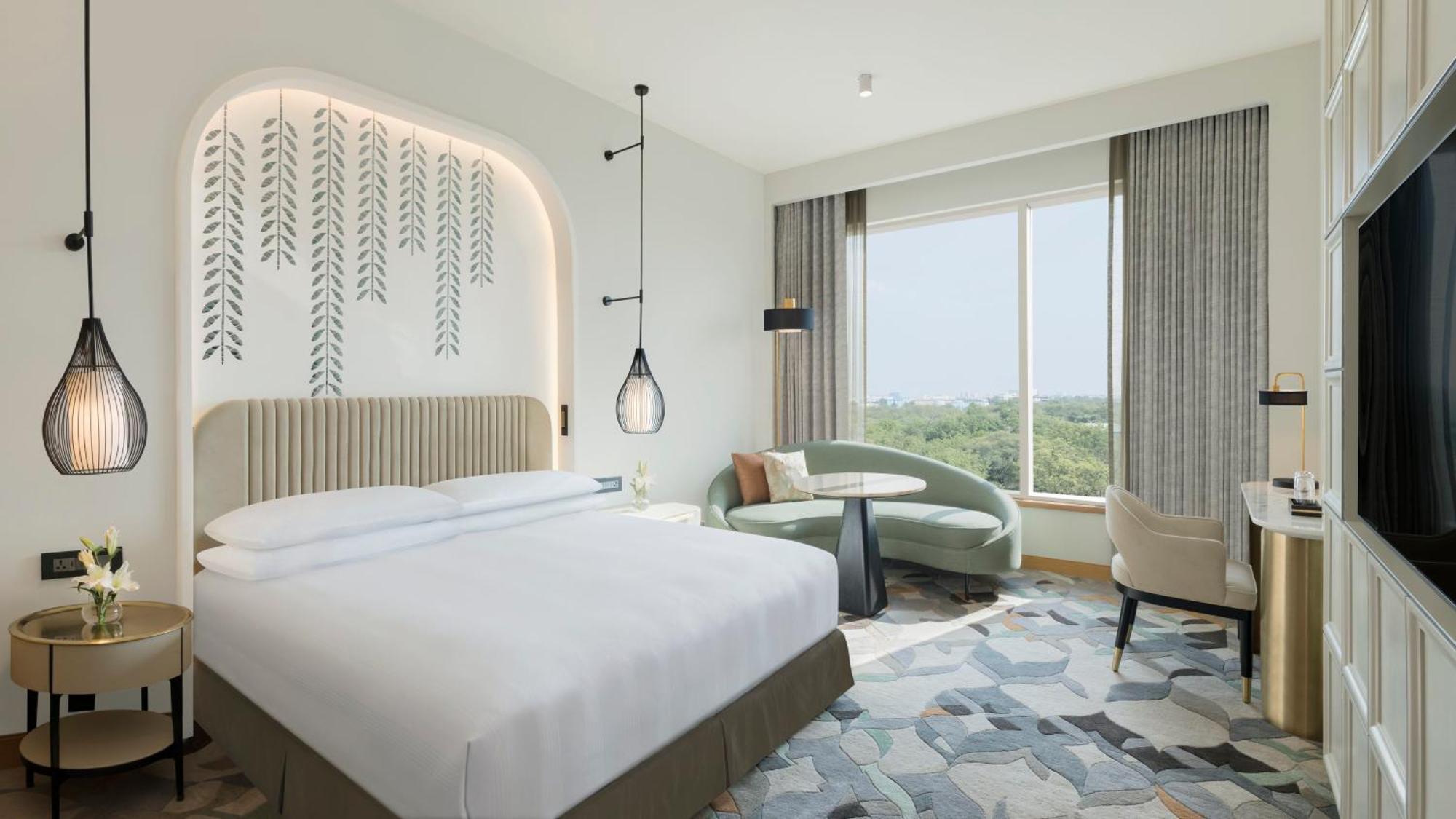 Crowne Plaza 