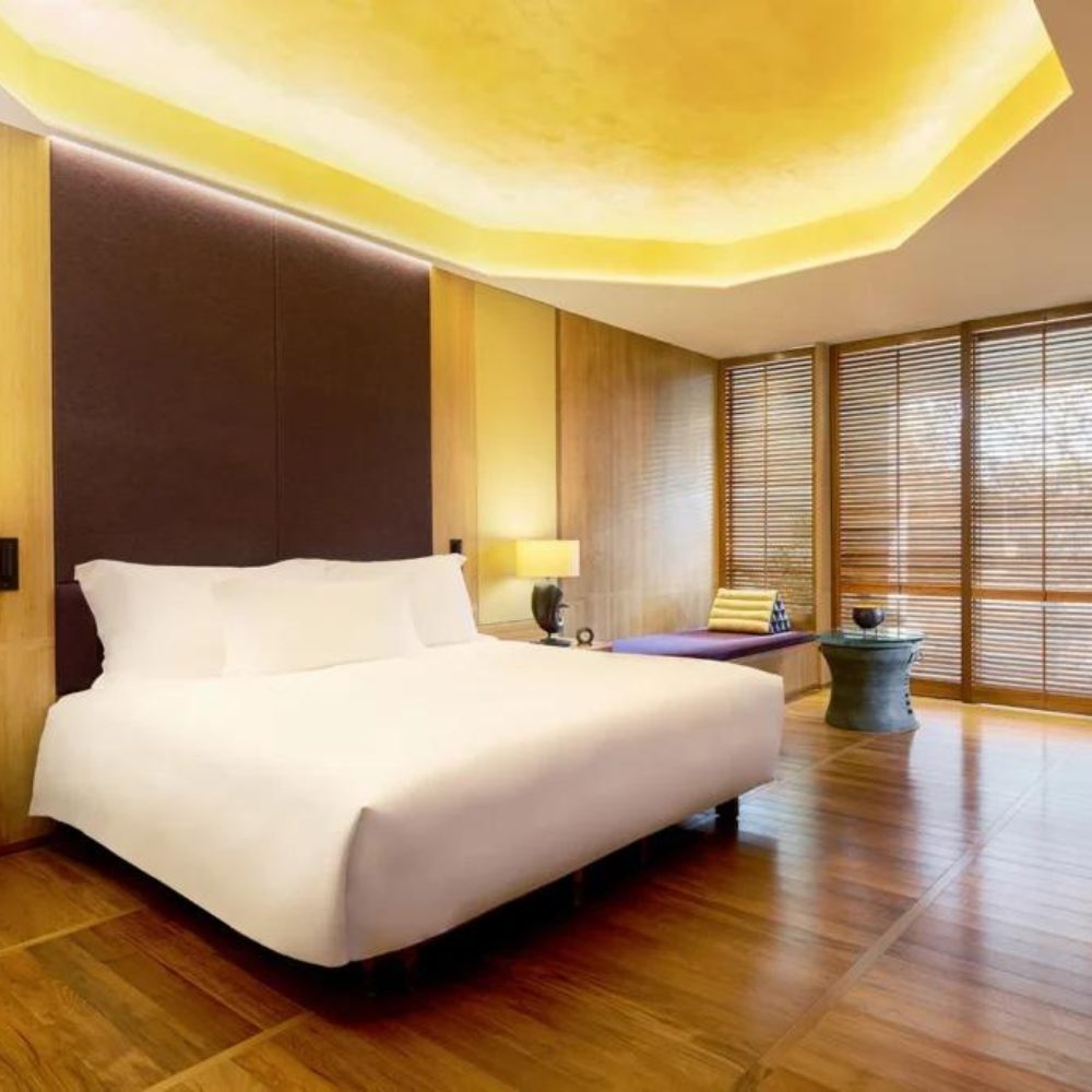 Golden Bo Suite