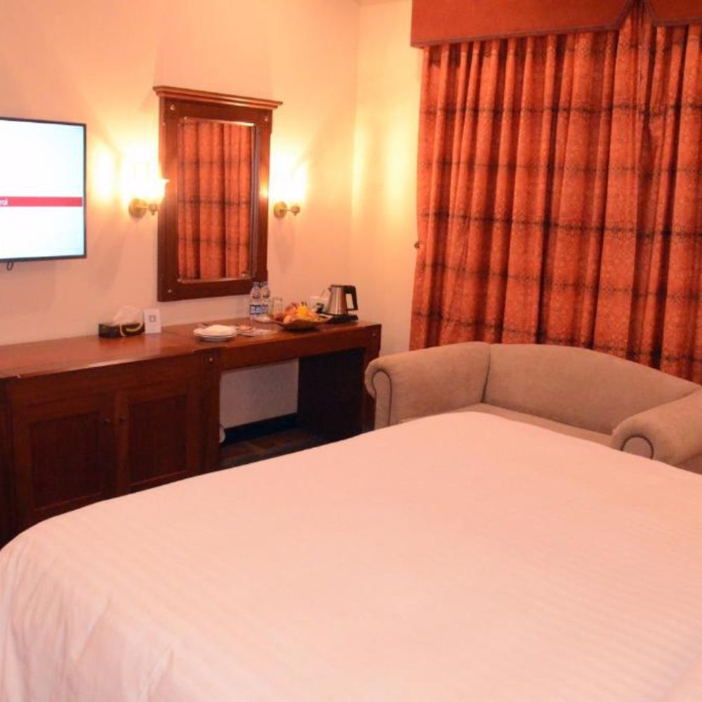 Pearl-Continental Hotel