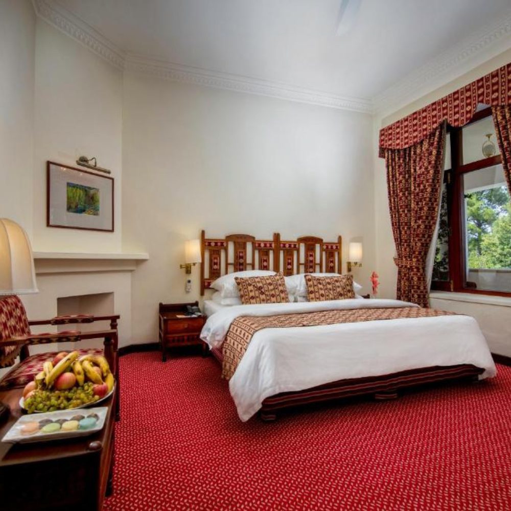 Serena Hotel