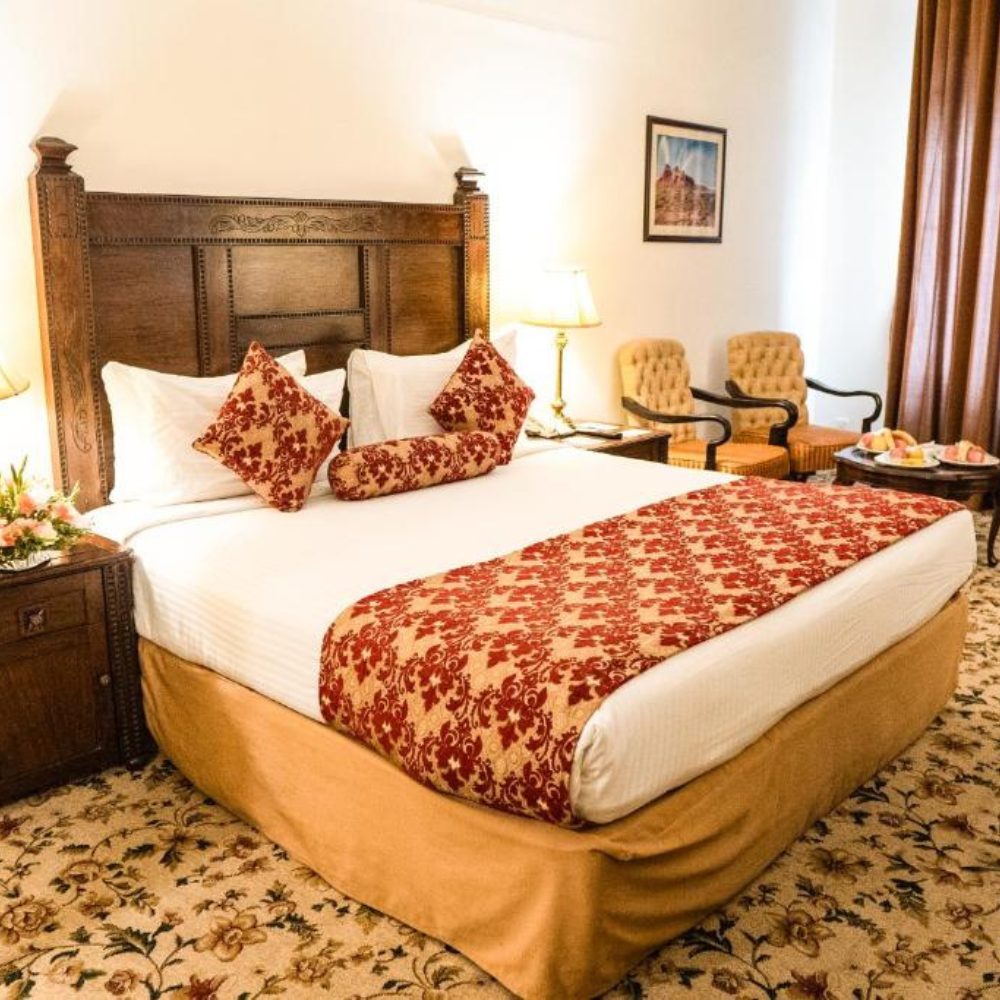 Hill View Hotel 