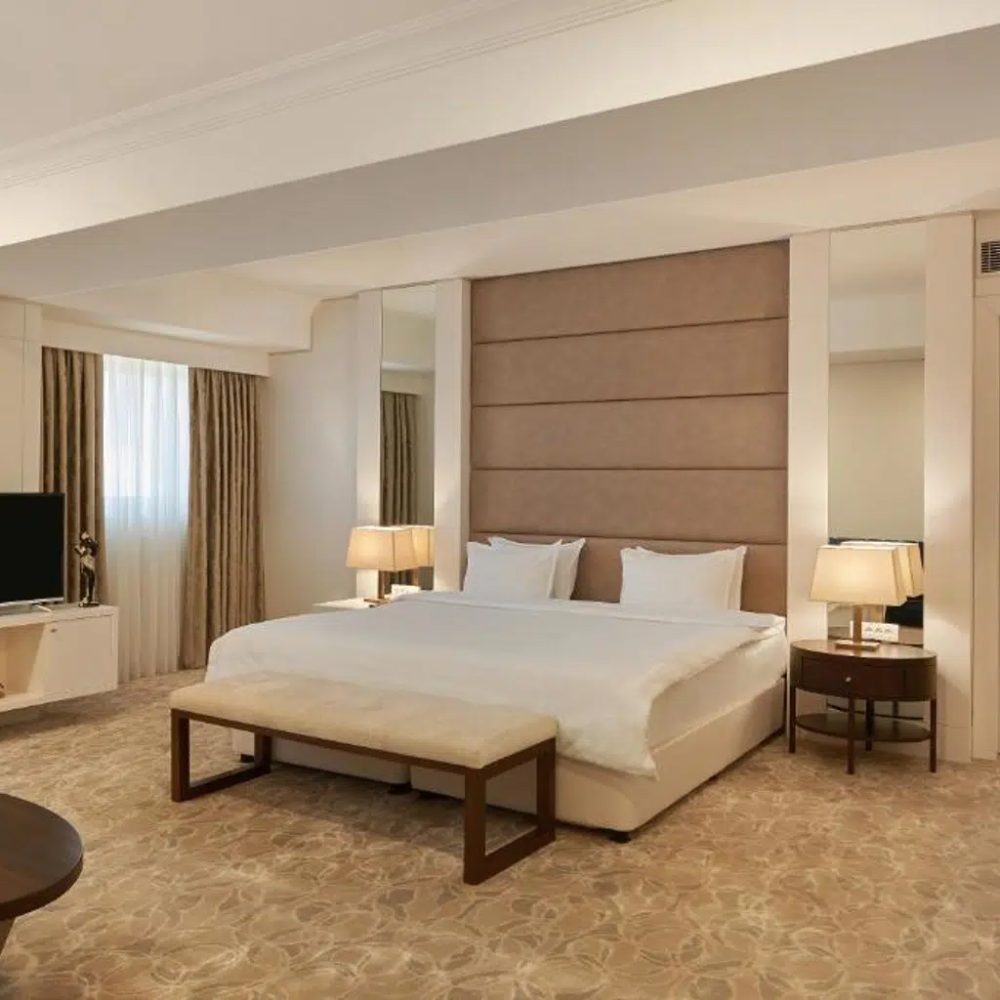 Wyndham Hotel 