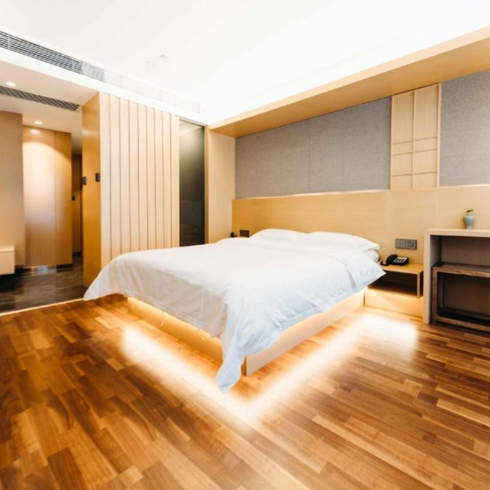 Derreal Hotel