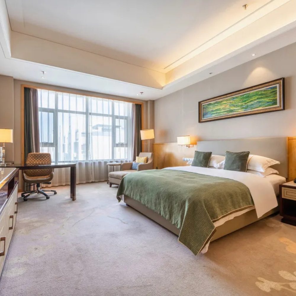 Yining Meijing Hotel