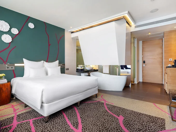 Pullman Hotel