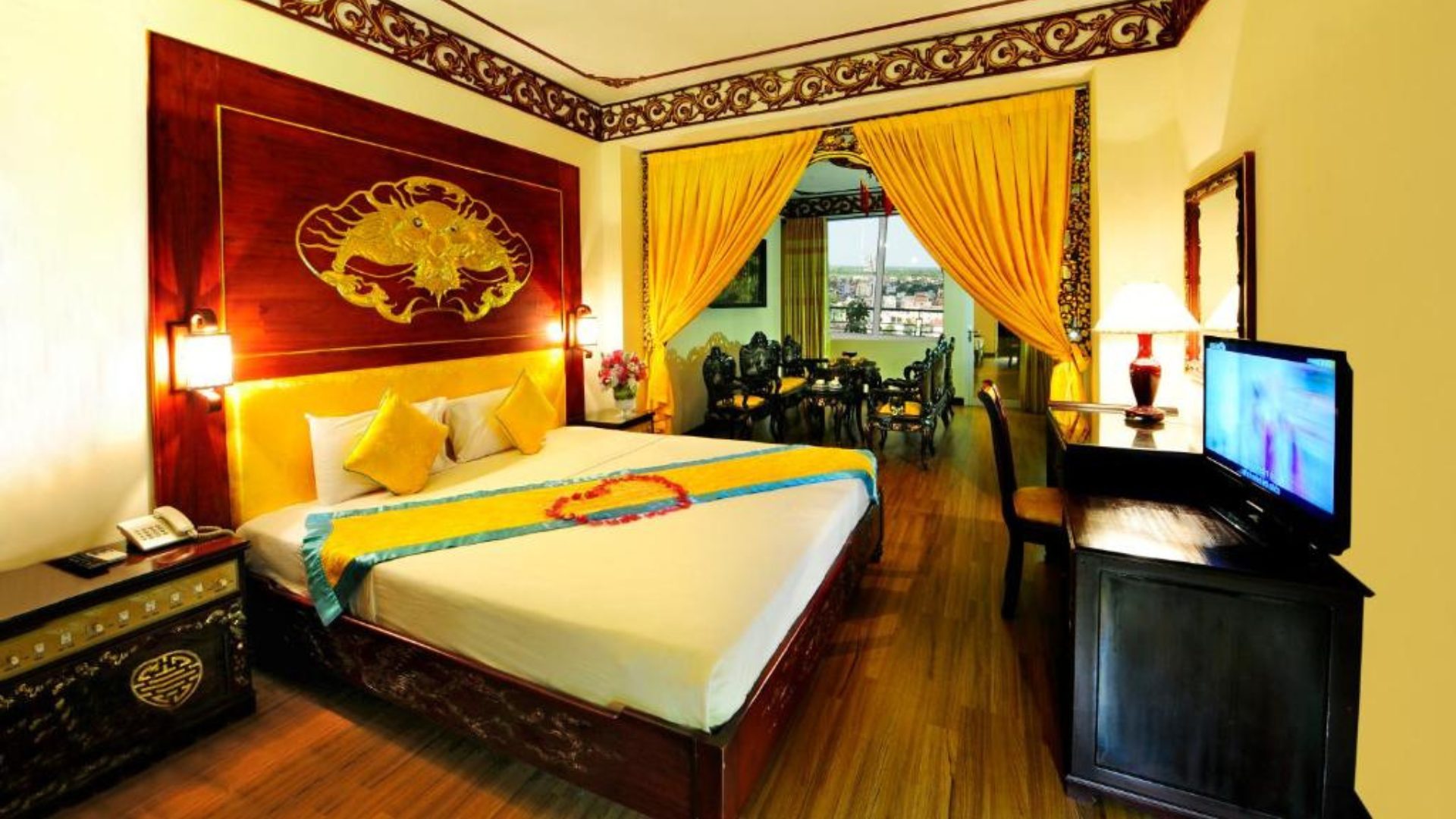 Thanh Lich Hotel