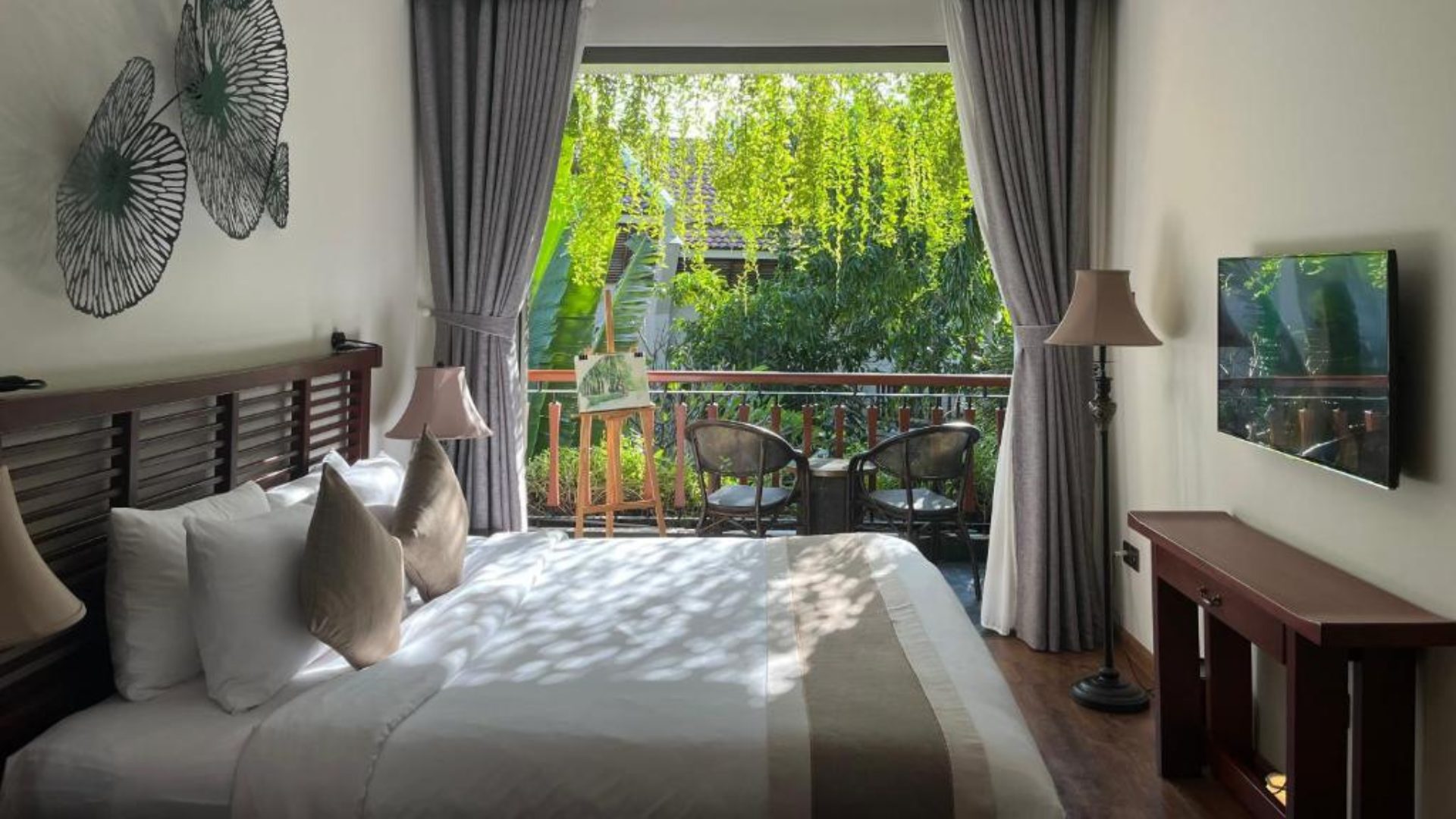 Silk Sense Hotel