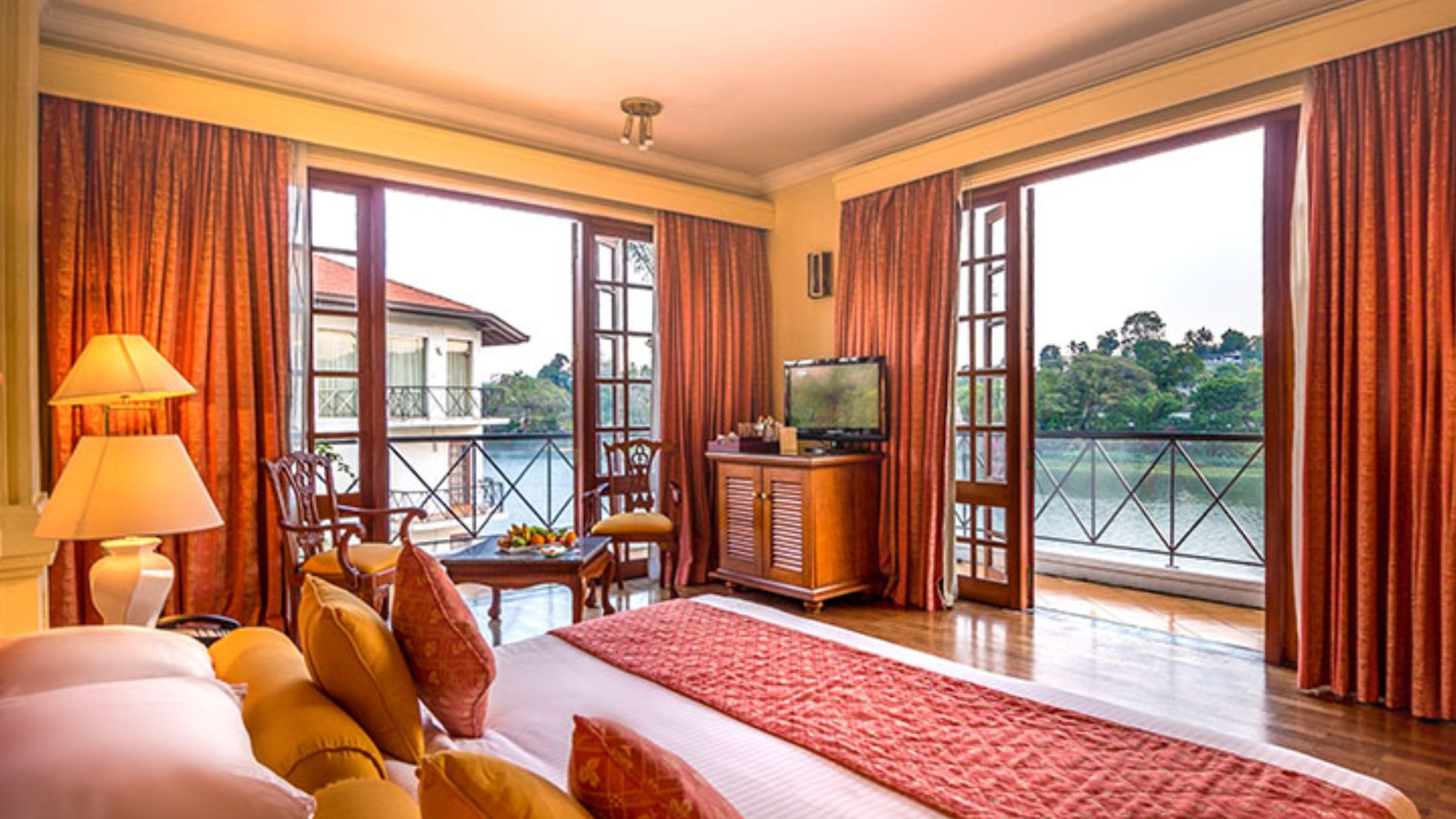 Mahaweli Reach Hotel