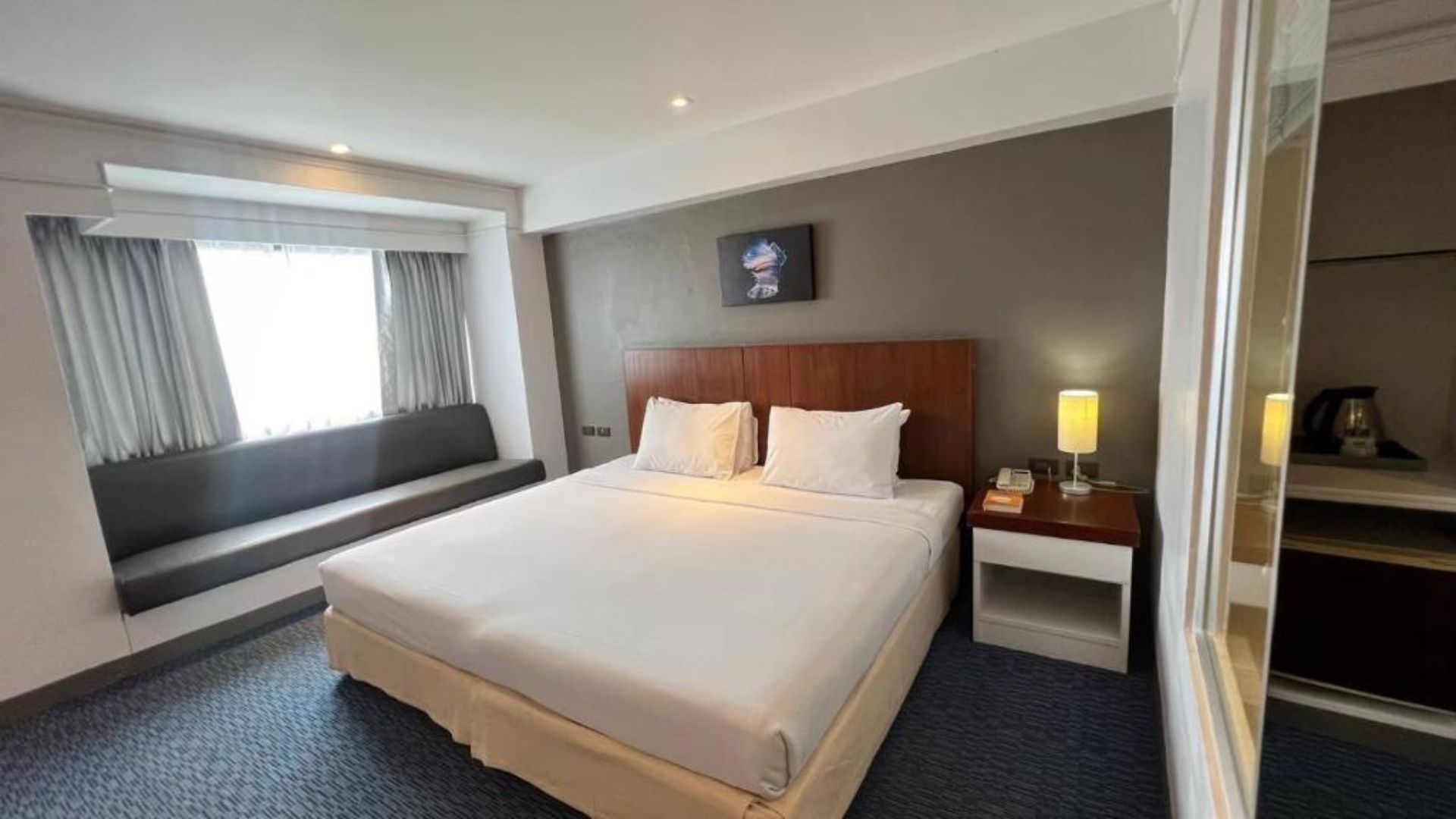 Star Hotel