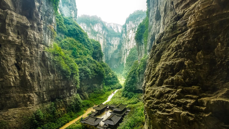 8D7N Scenic Chongqing & Wulong