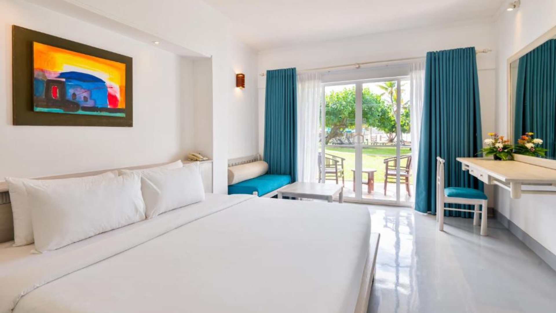 The Palms Hotel 