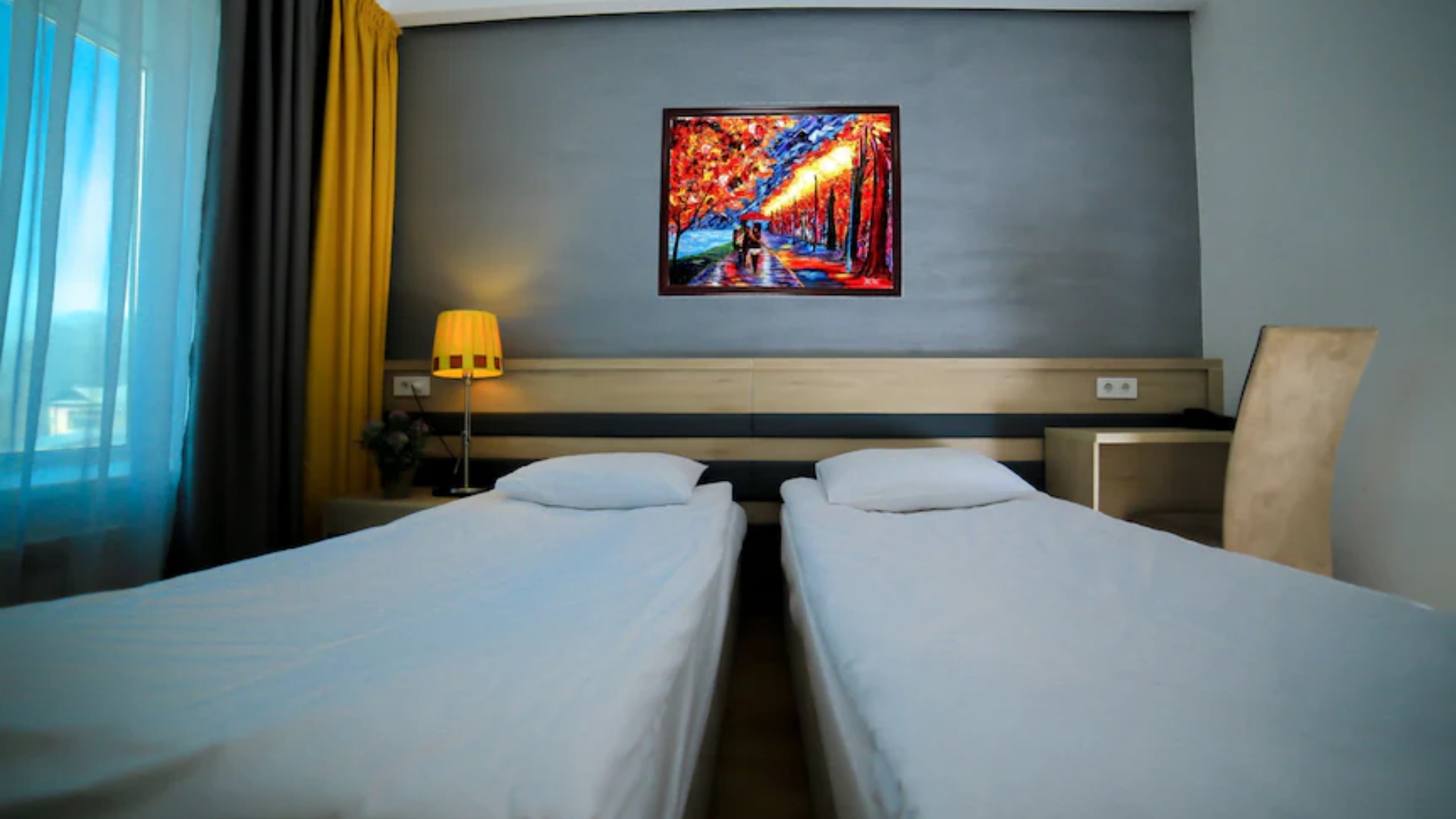 Astra Hotel 