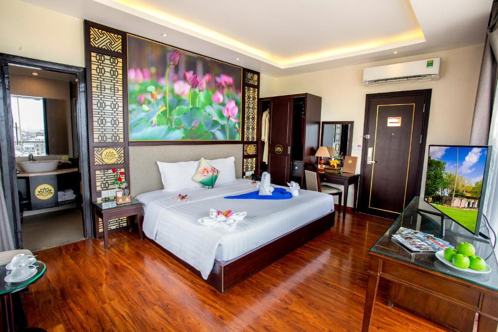 Thanh Lich Hotel