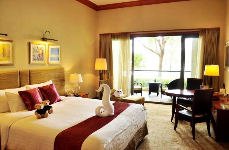 NEW EAST GARDEN HOTEL