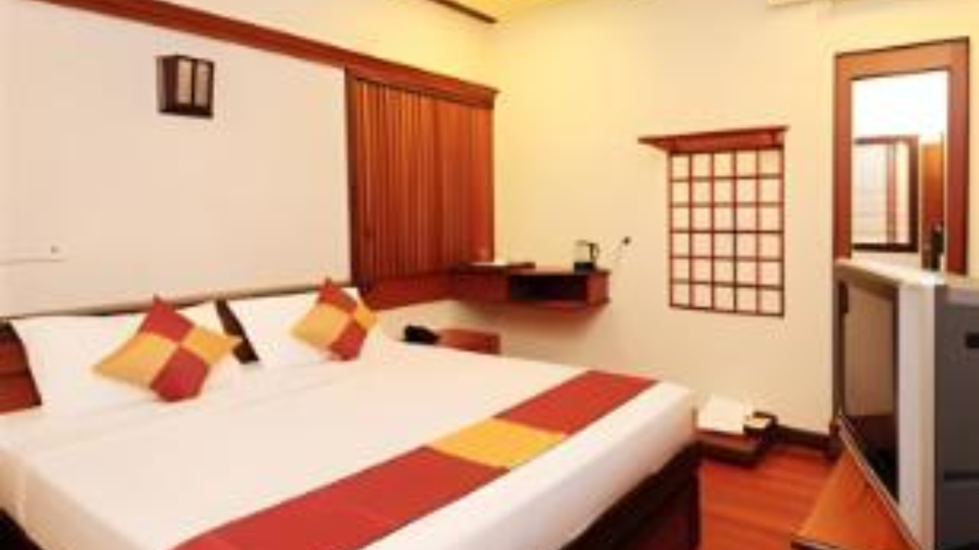  Lucky Dragon Hotel