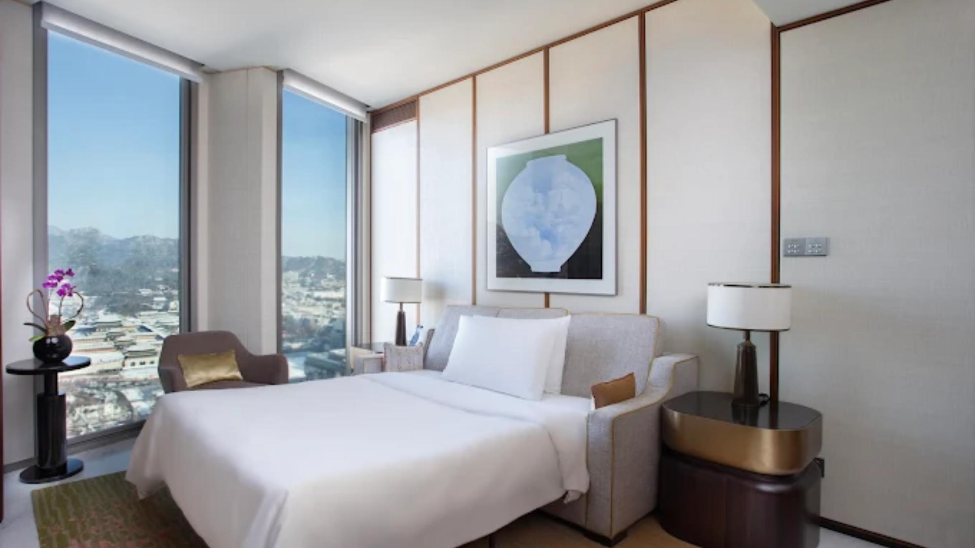  Four Season Hotel