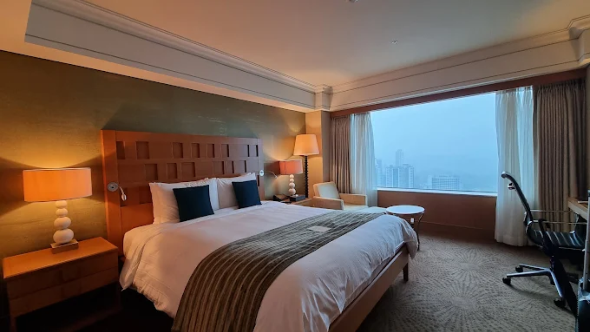Lotte Hotel