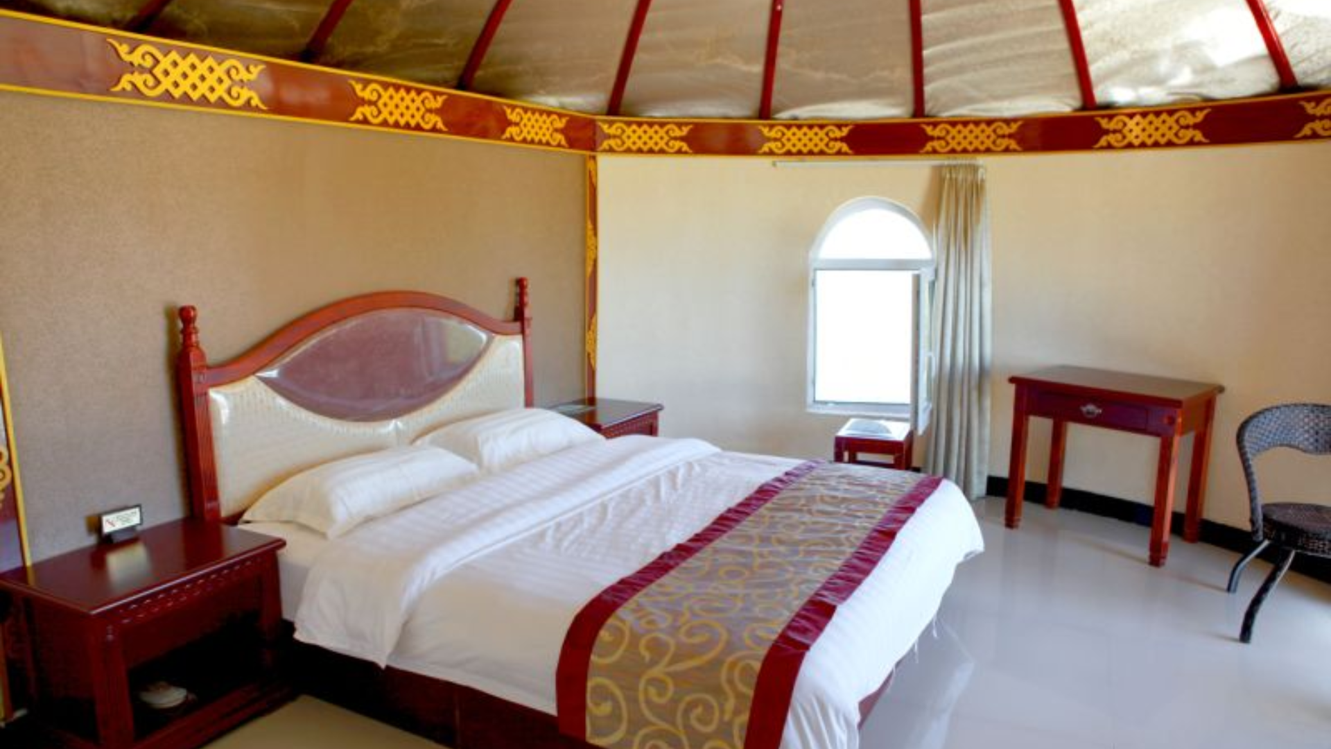 Xilamuren Grassland Chariot Yurts