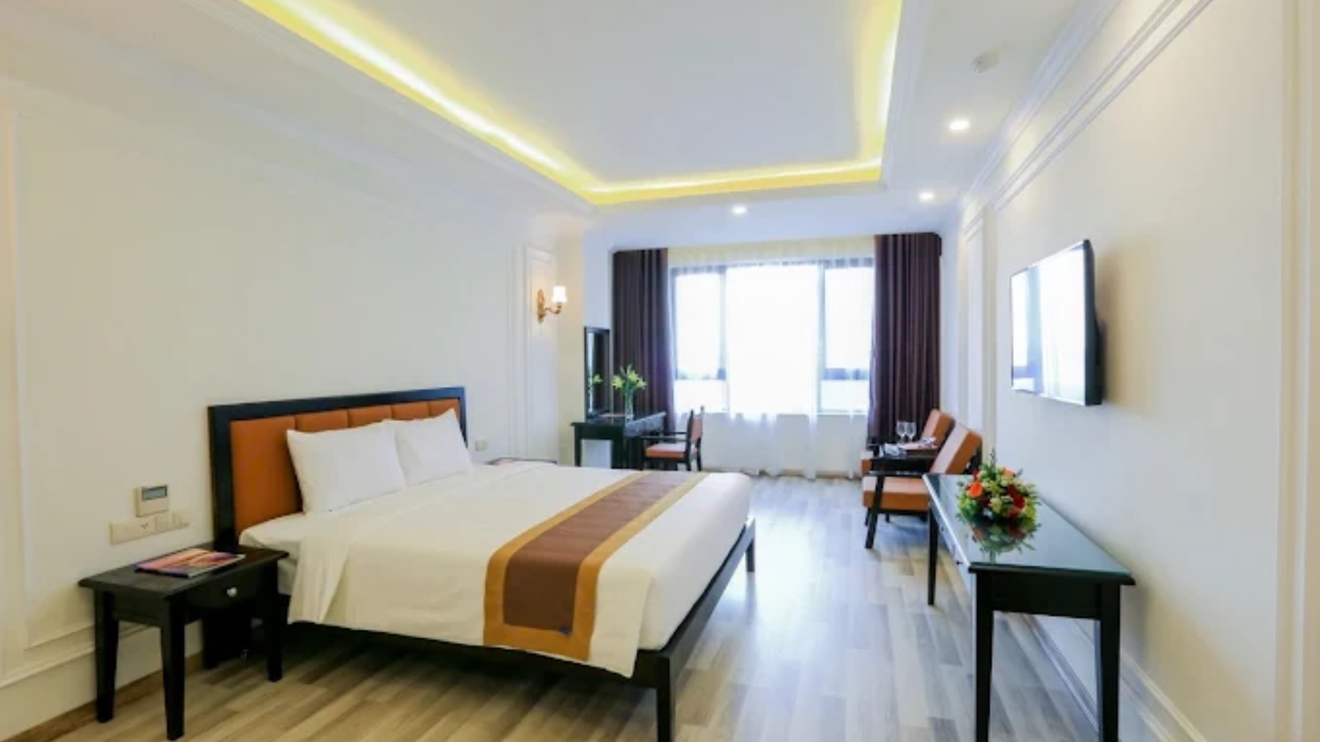 New Era Hotel