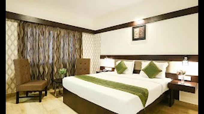 Akshaya Mahal Inn (or similar)