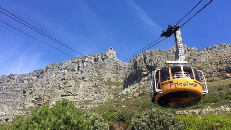Railbookers: 10D9N Luxury Rovos Rail from Pretoria to Cape Town