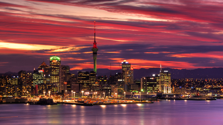 Railbookers: 8D7N Essential New Zealand