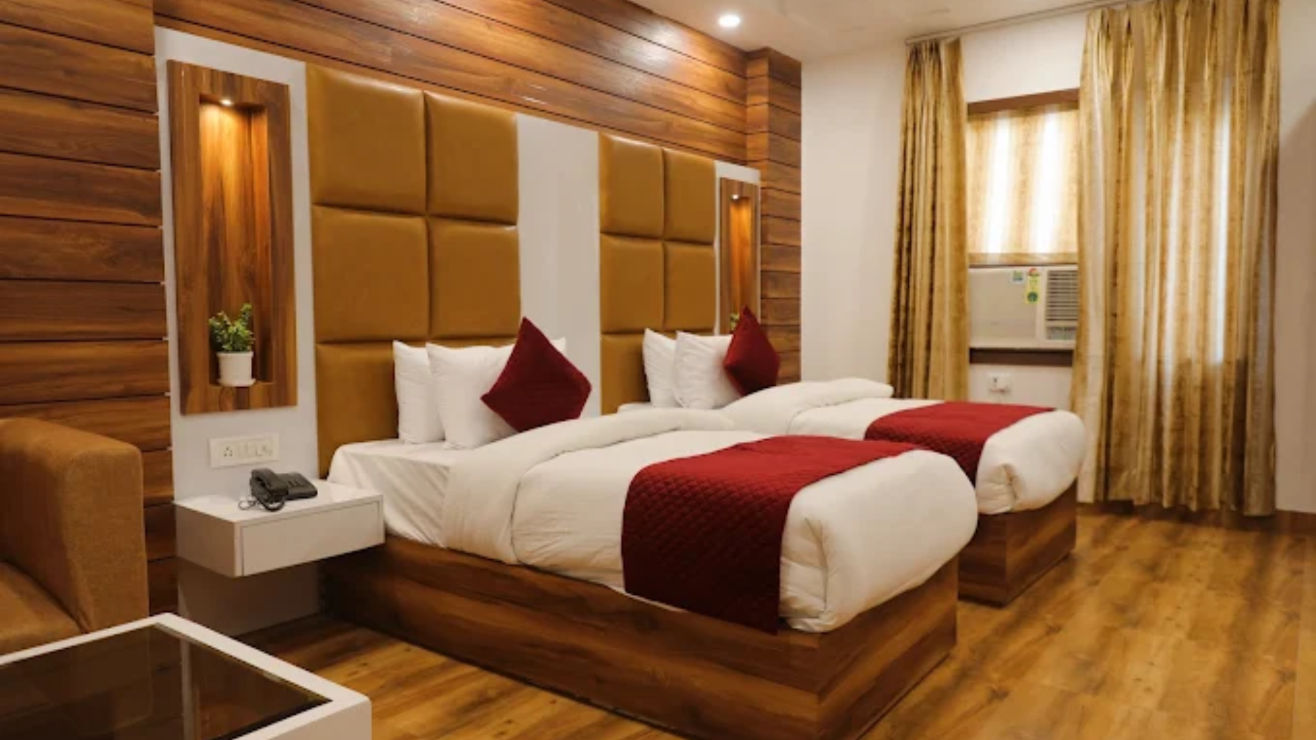 Hotel Jeyan Inn
