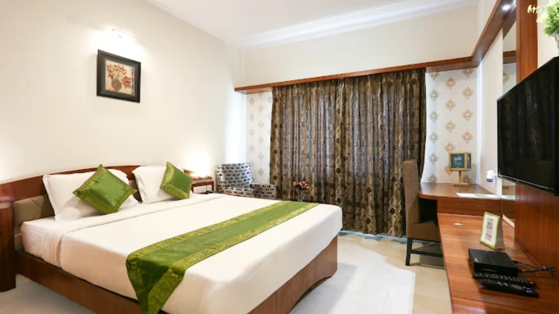 Akshaya Mahal Inn 