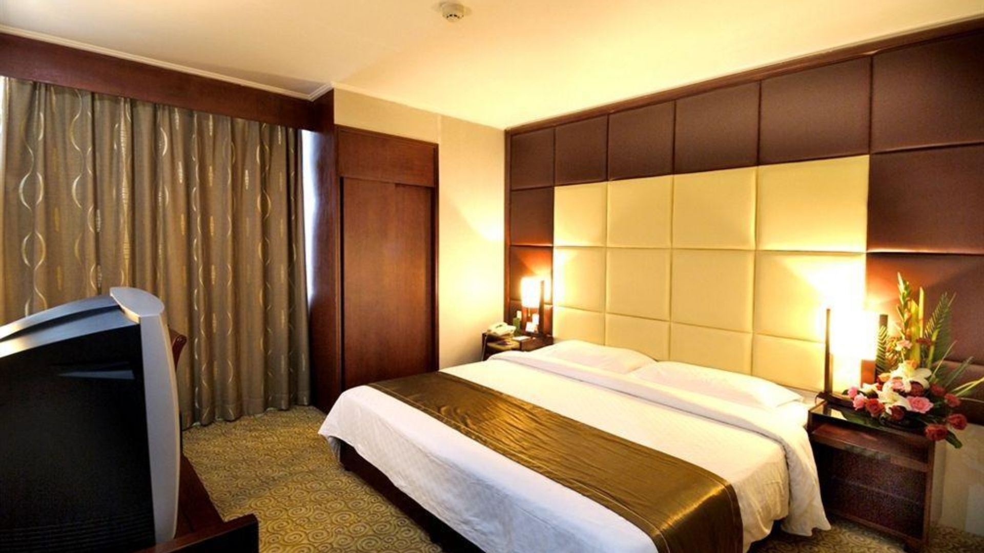 HNA Hotel