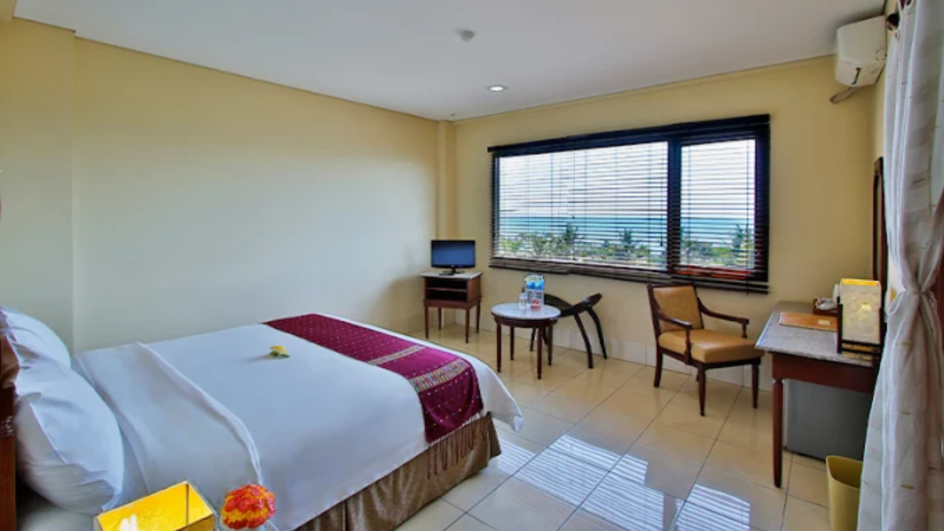 The Jayakarta Suites Komodo Flores