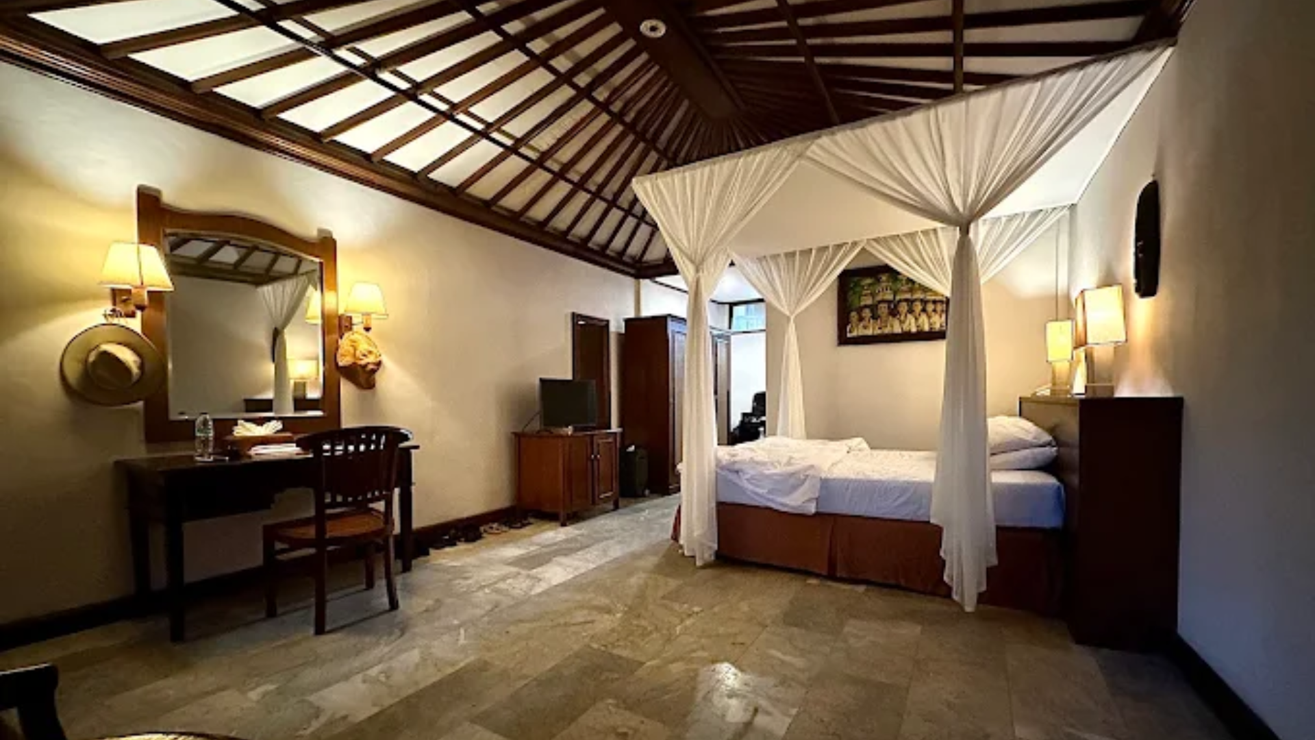 Champlung Sari Hotel