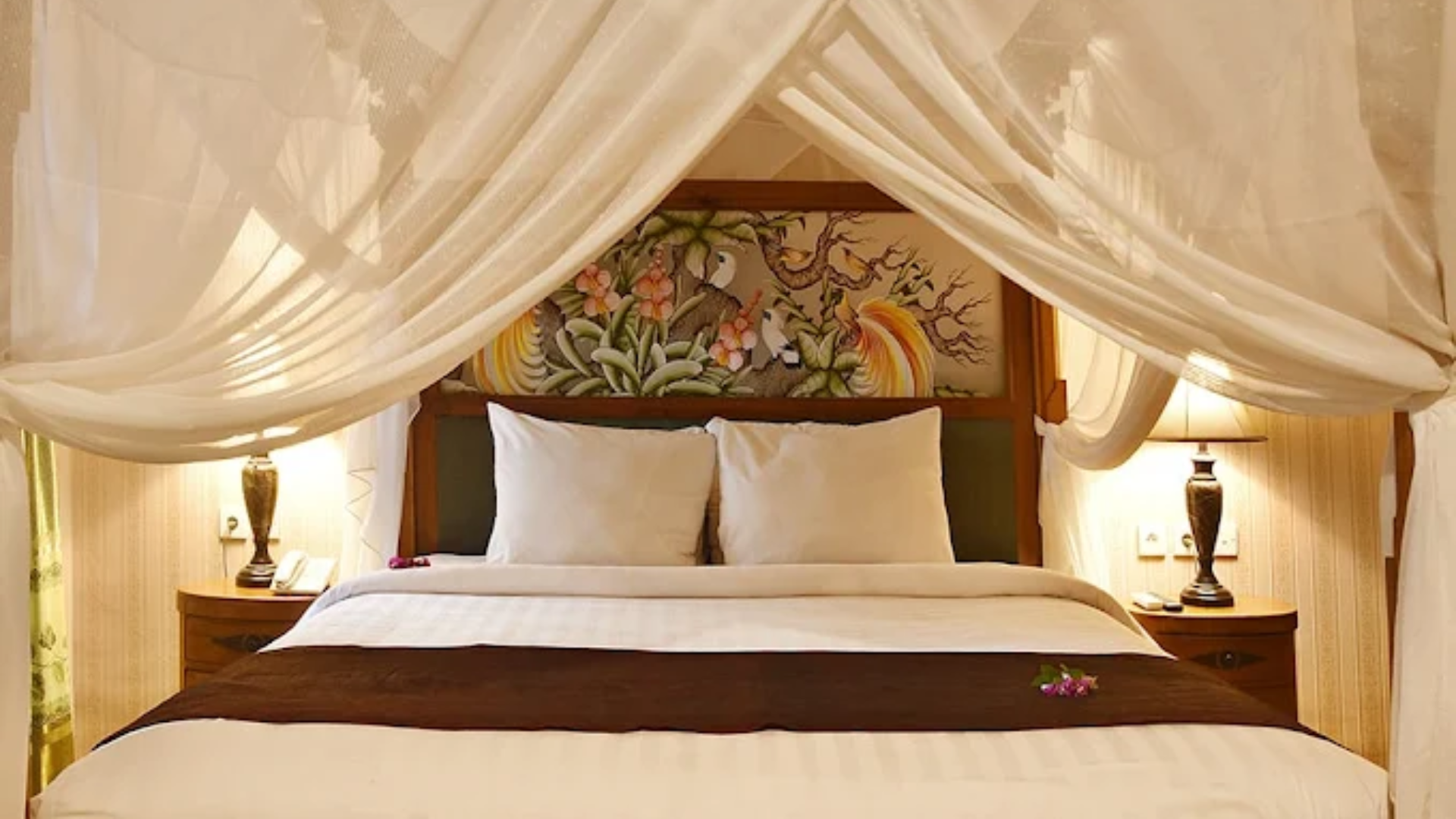 Puri Saron Hotel Senggigi Beach