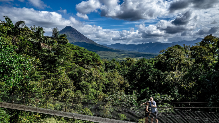 12D11N Signature: Costa Rica’s Tortuguero, Arenal & Cloud Forests