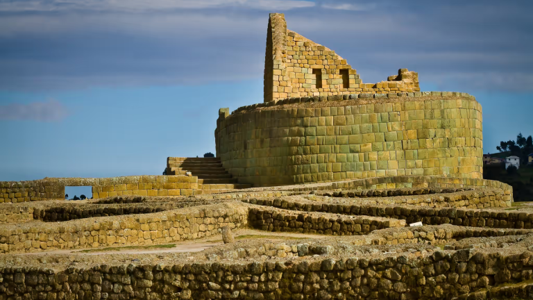 15D14N Ecuador: Natural Wonders & Ancient Cultures with Galápagos Cruise
