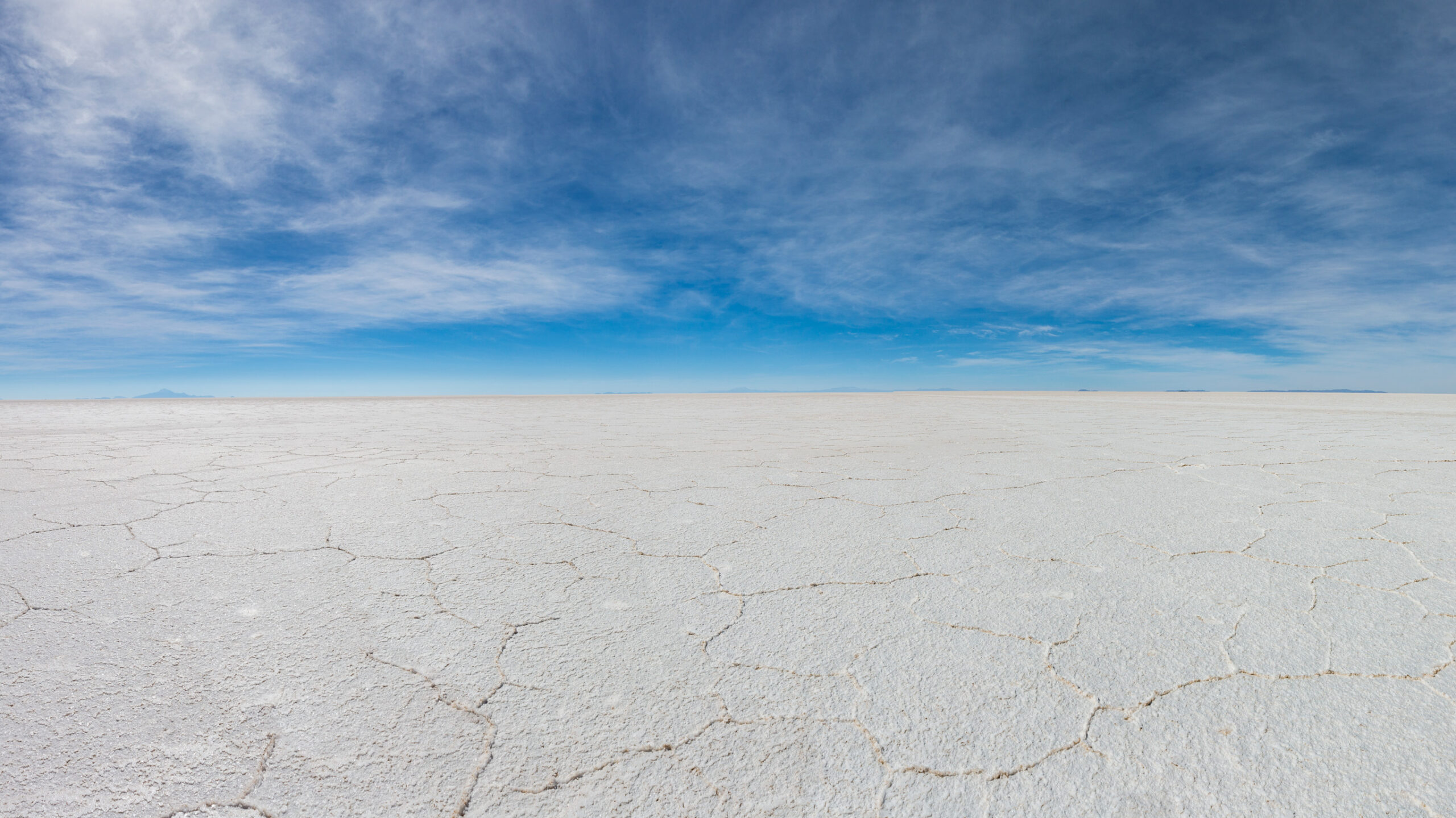 8D7N Journeys: Highlights of Bolivia (SBENG)